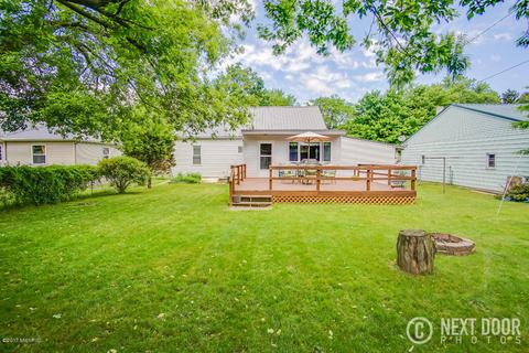 320 E Pine St, Fremont, MI 49412 photo 7