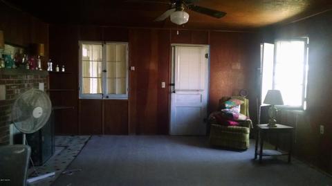 328 Hill St, Crystal, MI 48818 photo 3