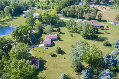 15359 S Jones Rd, Eagle, MI 48822 photo 3