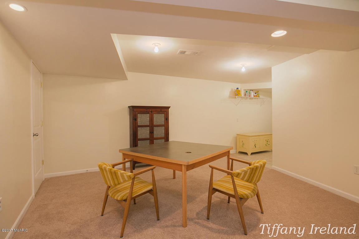 112 Deer Run Dr NE, Ada, MI 49301 photo 38