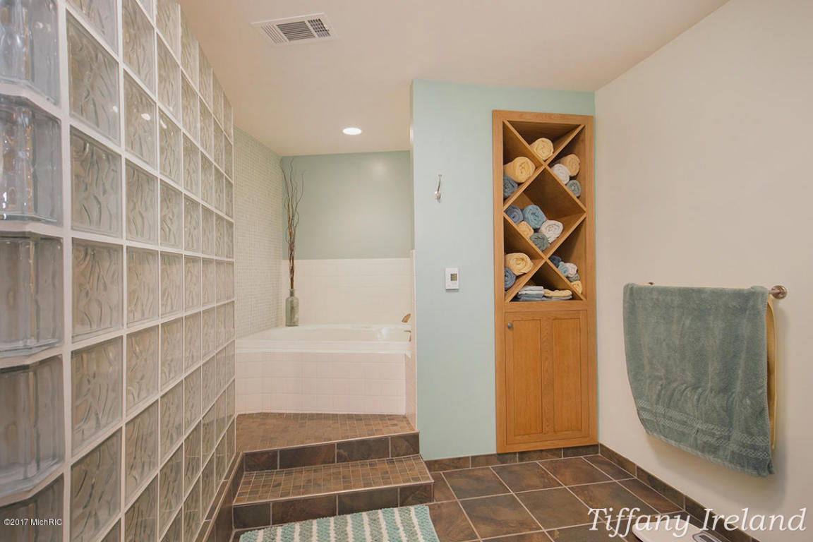 112 Deer Run Dr NE, Ada, MI 49301 photo 27