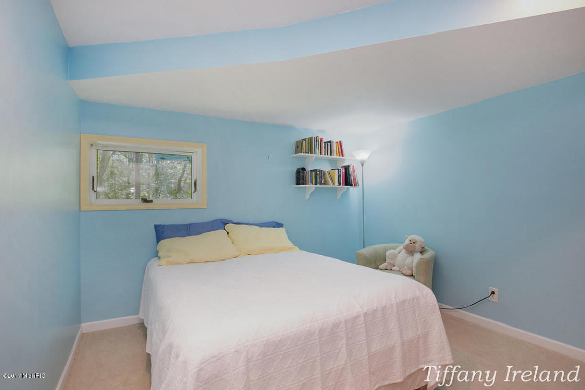 112 Deer Run Dr NE, Ada, MI 49301 photo 31