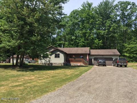 5005 175th Ave, Hersey, MI 49639 photo 1