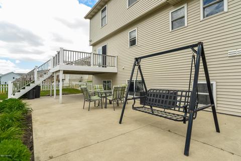 1812 Railside Ct, Dorr, MI 49323 photo 34
