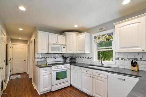 1812 Railside Ct, Dorr, MI 49323 photo 12