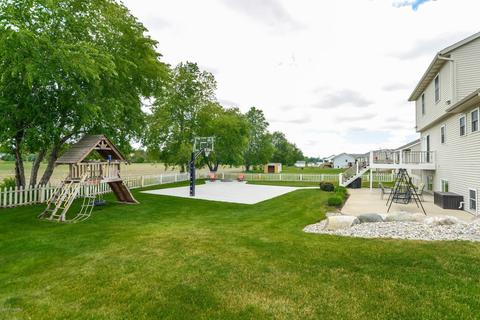 1812 Railside Ct, Dorr, MI 49323 photo 33