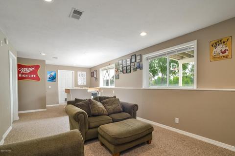 1812 Railside Ct, Dorr, MI 49323 photo 26