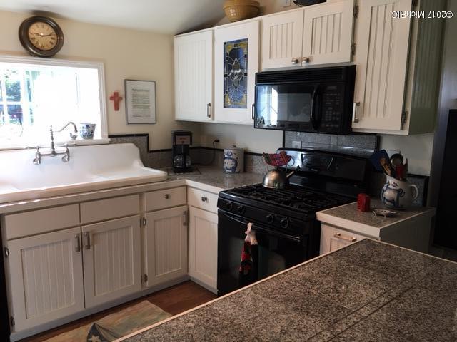 559 Richard Dr, Crystal, MI 48818 photo 5