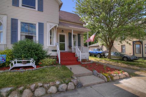 191 Maple St, Sparta, MI 49345 photo 3