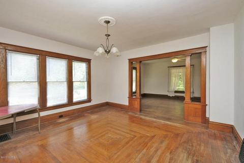 1001 5th St, Plainwell, MI 49080 photo 11
