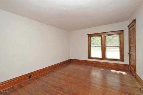 1001 5th St, Plainwell, MI 49080 photo 25