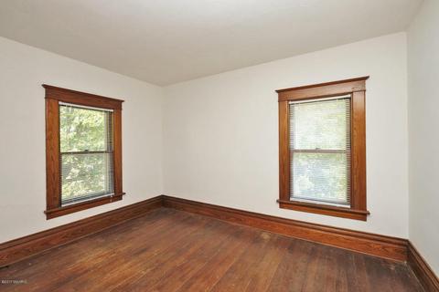 1001 5th St, Plainwell, MI 49080 photo 29