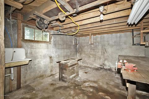 1001 5th St, Plainwell, MI 49080 photo 40