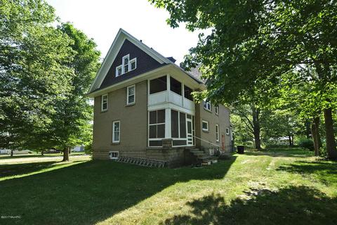 1001 5th St, Plainwell, MI 49080 photo 44