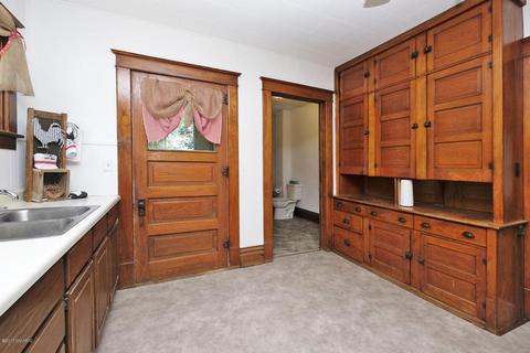 1001 5th St, Plainwell, MI 49080 photo 13