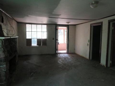 2634 N Wisner, White Cloud, MI 49349 photo 11