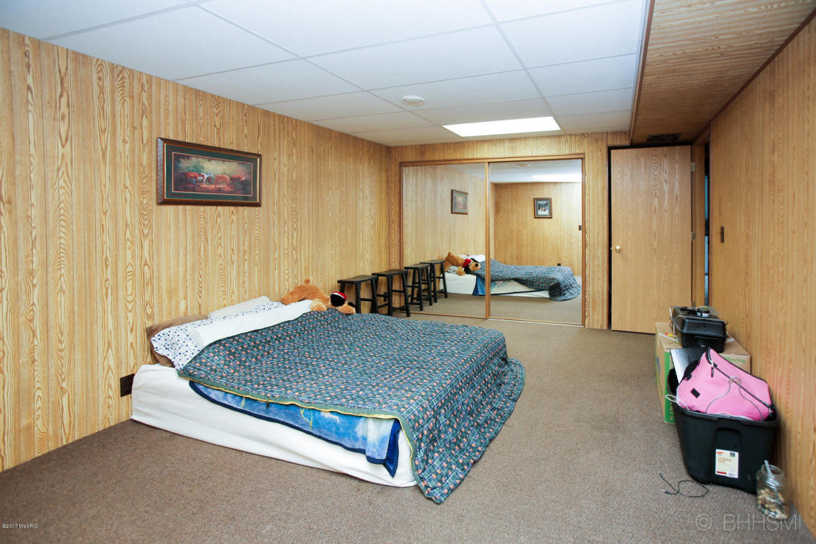 65873 Maple Rd, Constantine, MI 49042 photo 19