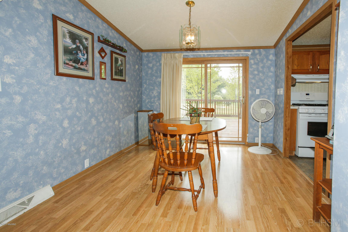 65873 Maple Rd, Constantine, MI 49042 photo 9