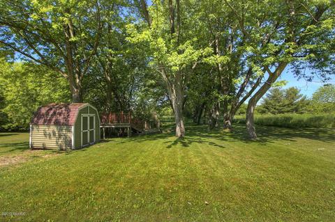 117 N Front St, Grant, MI 49327 photo 28