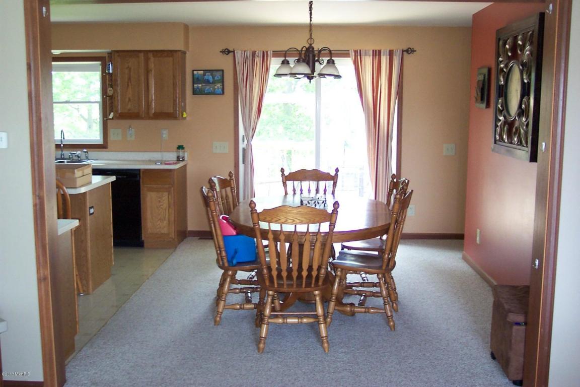 6690 N 575 N 6690 N 575 E, Howe, IN 46746 photo 7
