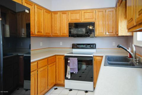 751 Riverview Dr, Plainwell, MI 49080 photo 10