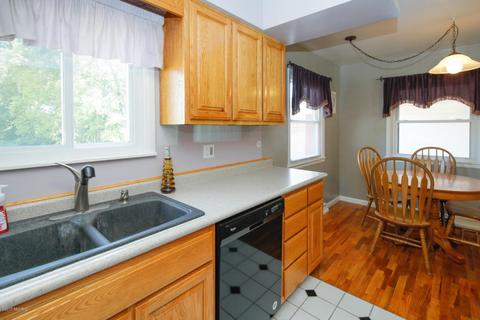 751 Riverview Dr, Plainwell, MI 49080 photo 11