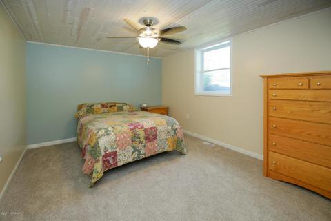 751 Riverview Dr, Plainwell, MI 49080 photo 15