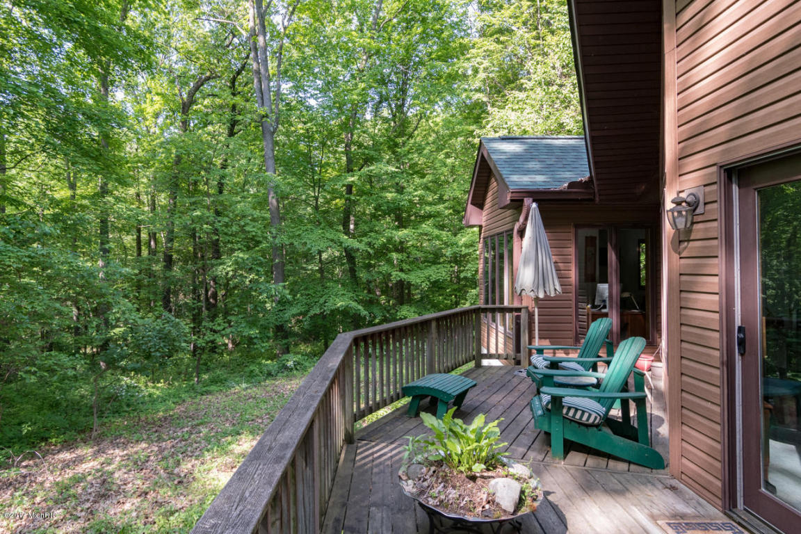 13213 Kane Rd, Plainwell, MI 49080 photo 18