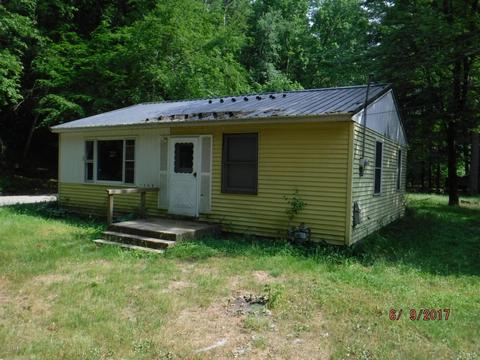 6876 Maple St, Newaygo, MI 49337 photo 5