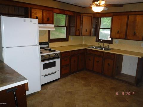 6876 Maple St, Newaygo, MI 49337 photo 6
