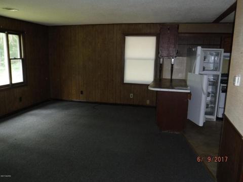 6876 Maple St, Newaygo, MI 49337 photo 11