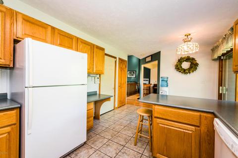 4973 Bundy Rd, Coloma, MI 49038 photo 9