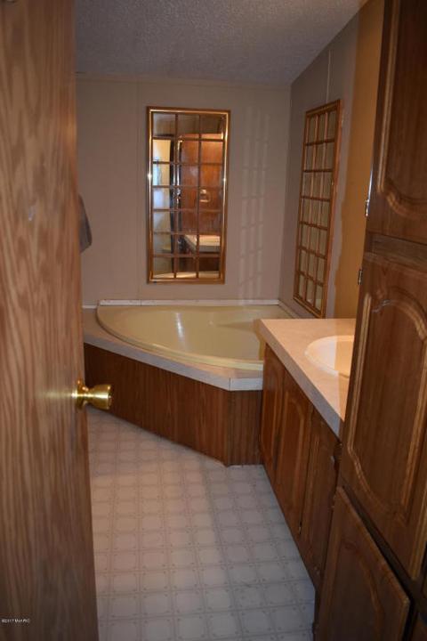 7870 E Yonker Rd, Hesperia, MI 49421 photo 21