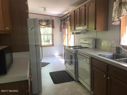 6839 W 68th St, Baldwin, MI 49304 photo 10