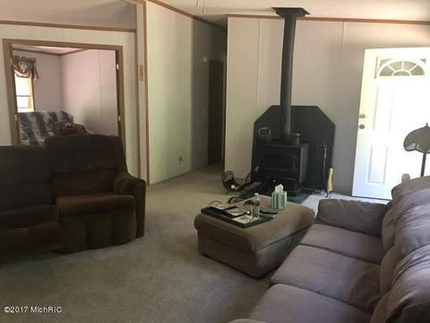 6839 W 68th St, Baldwin, MI 49304 photo 8