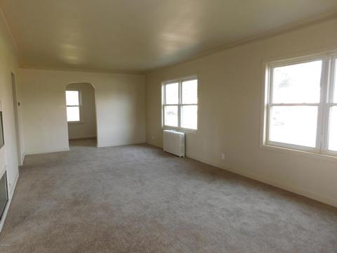 903 E Chicago Rd, Quincy, MI 49082 photo 4