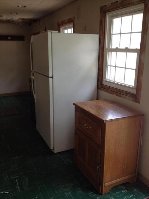 745 E Green St, Marshall, MI 49068 photo 12