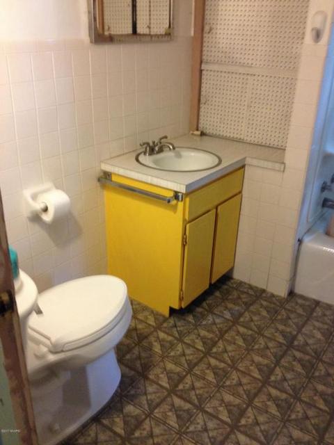 745 E Green St, Marshall, MI 49068 photo 15