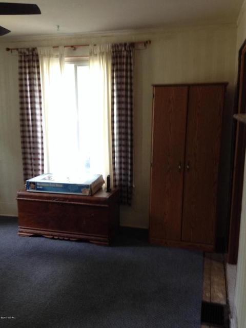 745 E Green St, Marshall, MI 49068 photo 7
