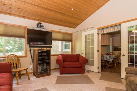 2410 Weaver Rd, Niles, MI 49120 photo 8
