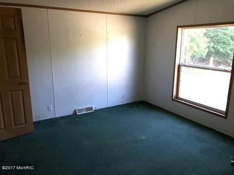10344 Willow, Grant, MI 49327 photo 8