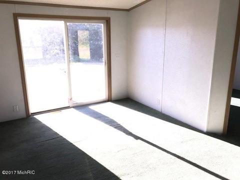 10344 Willow, Grant, MI 49327 photo 5