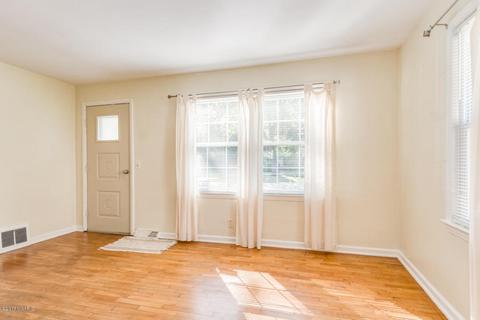423 Keyes Dr, Parchment, MI 49004 photo 5