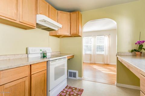 423 Keyes Dr, Parchment, MI 49004 photo 3