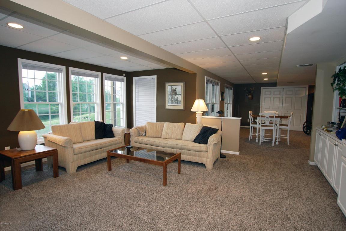 40 Fox Point Ct, Ada, MI 49301 photo 28
