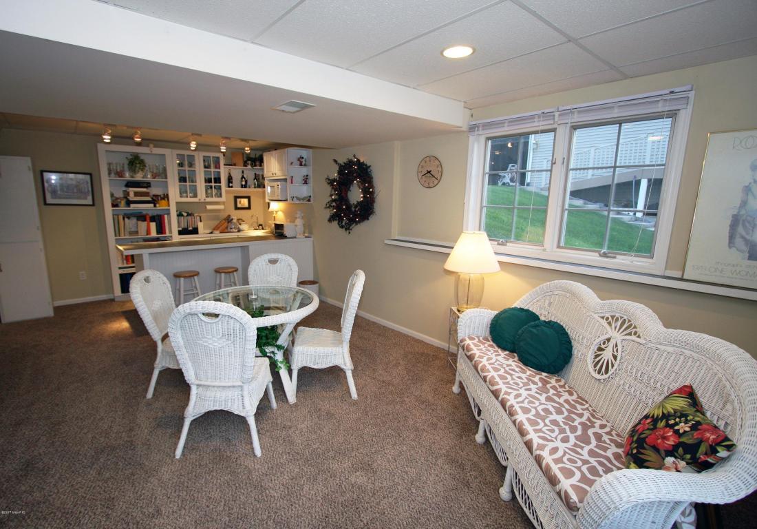 40 Fox Point Ct, Ada, MI 49301 photo 27