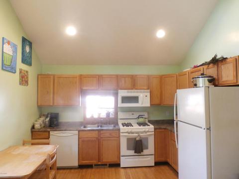 118 Gibson Pl, Jackson, MI 49202 photo 3