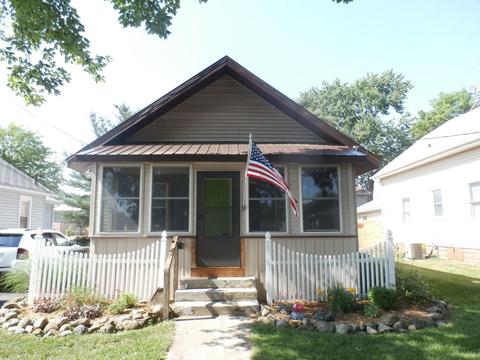 118 Gibson Pl, Jackson, MI 49202 photo 1