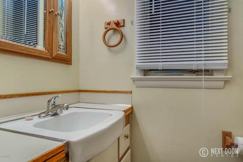 421 E Savidge St, Spring Lake, MI 49456 photo 22