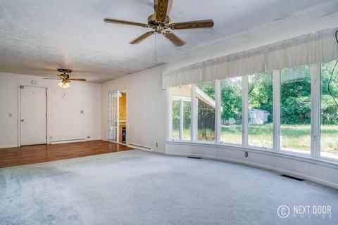 421 E Savidge St, Spring Lake, MI 49456 photo 13